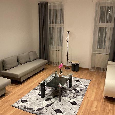 Palace Apartment Vienna Exterior photo